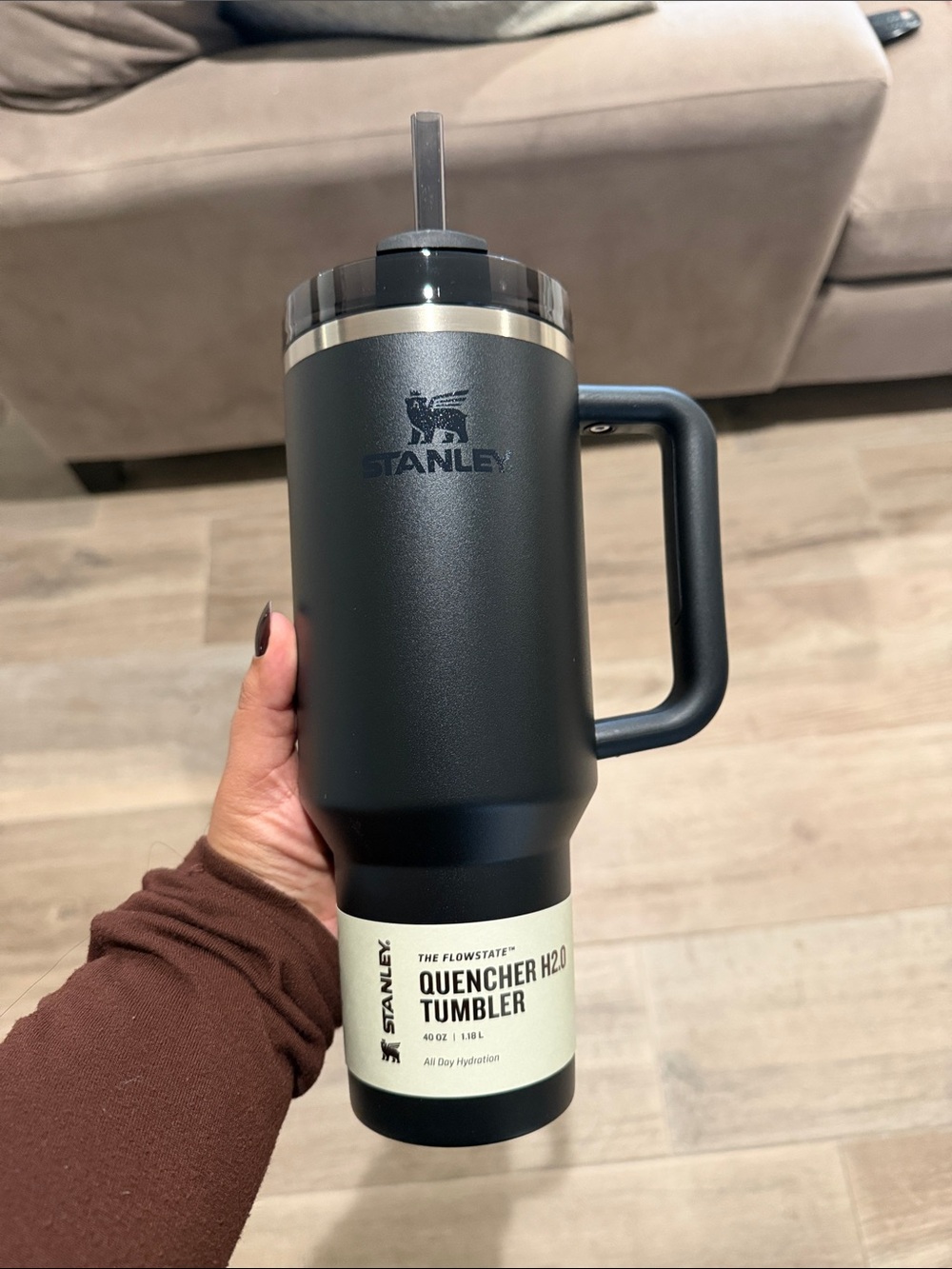 The Flowstate quencher H2O Tumblr 40OZ Stanley - Black